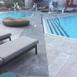 Photo n°24 de Côté Bassin - Pisciniste Nord gironde à Port-Sainte-Foy-et-Ponchapt (Société de construction de piscine)