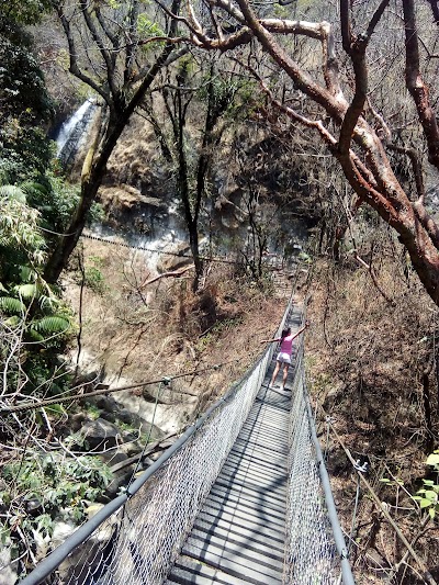 Photos of a Simon Bol&iacute;var Park