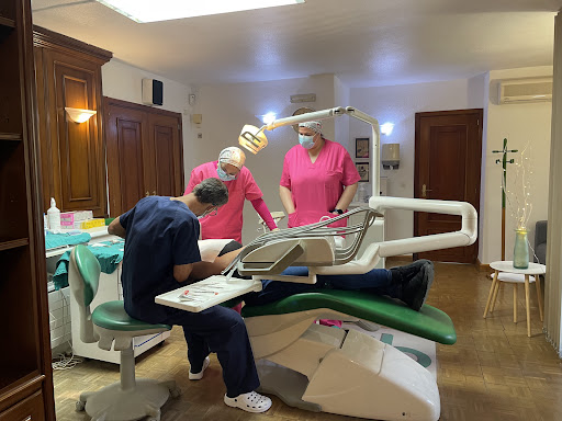Clínica Dental Dra. Carmen Tamarit - Thumbnail