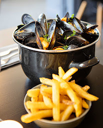 Photo n°16 de Restaurant-Hotel La Villa Rose-Marie ** -Terrasse Sous Les Pins à St Brevin à Saint-Brevin-les-Pins (Hôtel)