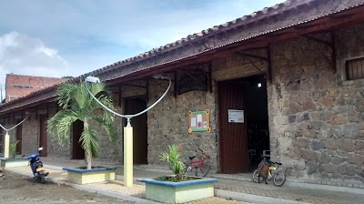 Photos of Antigua estaci&oacute;n del ferrocarril Alejandro Lopez (Biblioteca Municipal)