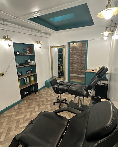 Unhinged Angels Tattoos & Piercings- Holywell - Thumbnail