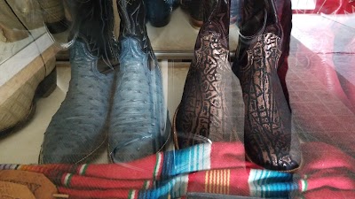 Loba Boots