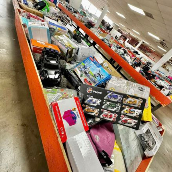 Deals & Steals photo 2