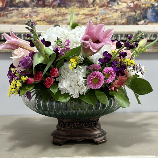 Lacie Anns Floral - Thumbnail