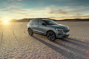 Photo n°3 de Garage Chalansonnet - Renault Dacia à Chambéry (Vendeur de voitures d'occasion)