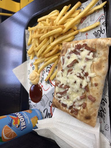 Photo 1 - Majestic Burger Tacos Sandwicherie