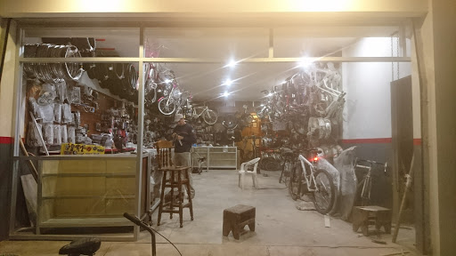 Zarate taller de bicicletas Gallery - Mexico