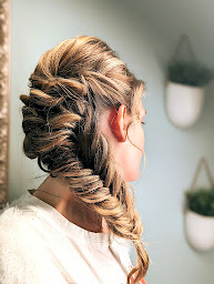 Photo n°6 de Miroir d'éclat Le Salon à Valgelon-La Rochette (Salon de coiffure)