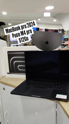 MacBook Pro 2024 équipé de la puce M4 Pro et d’un SSD de 512 Go. Design élégant en coloris noir sidéral, performances exceptionnelles pour le travail, la création . État impeccable, vendu avec sa boîte d’origine.