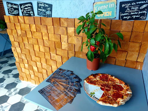 Photo 3 - La Pizz' pizzeria