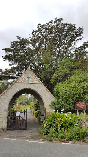 Saint John the Baptist, Niton - Thumbnail
