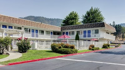 Motel 6 Grants Pass, OR