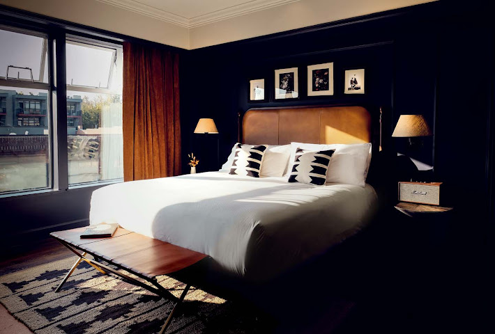 Gravity Haus Denver Hotel by null