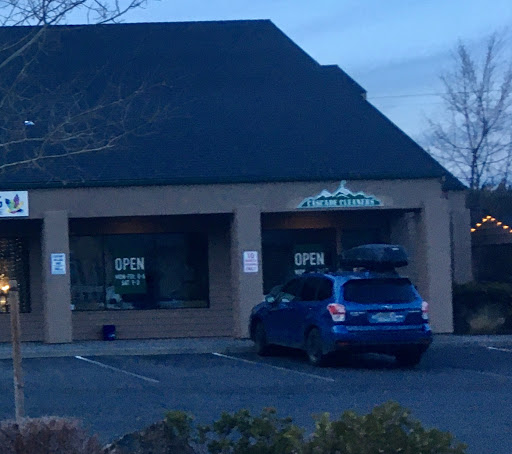 Cascade Cleaners - Visual
