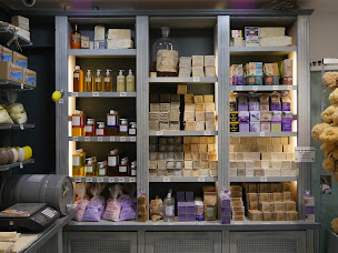 Photo n°31 de Les Savonneries du Soleil à Bandol (Parfumerie)