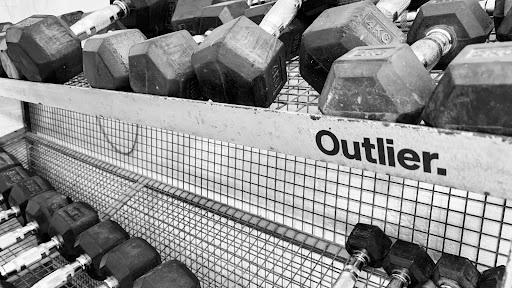 Outlier. - Visual