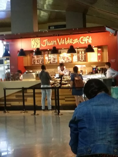 Photos of Juan Valdez Caf&eacute; Aereopuerto Internacional Rafael Nu&ntilde;ez
