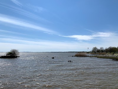 New Castle Battery Park