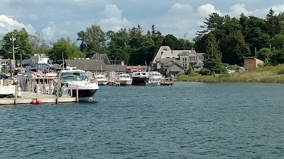 Photos of Falling Waters Lodge