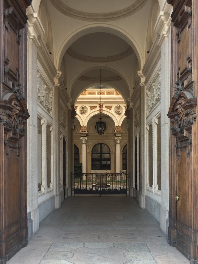 Palazzo Luraschi