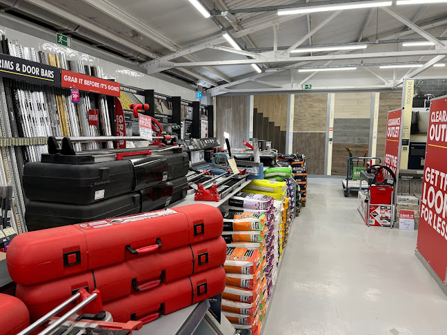 Comments and reviews of Topps Tiles Preston - CLEARANCE OUTLET
