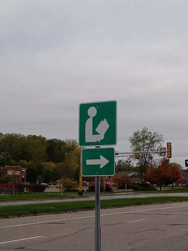 Maplewood Mall Transit Center - Thumbnail