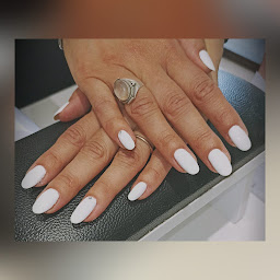 Photo n°10 de Maïga Studio Boucles, Frisés, Crépus à Chessy (Salon de coiffure)