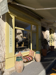 Photo n°1 de La maison Jaune - Sault en Provence à Sault (Décorateur d'intérieur)