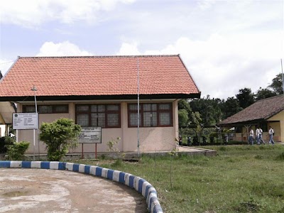 Photos of SMAN 1 Pakong Pamekasan