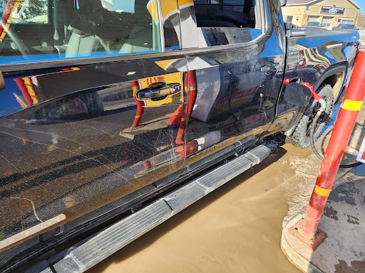 X-Stream Car Wash and Fine Lube Oil Changes - Thumbnail