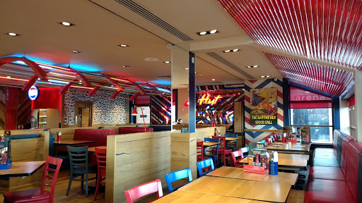 Pizza Hut Restaurants Festival Leisure Park - Thumbnail