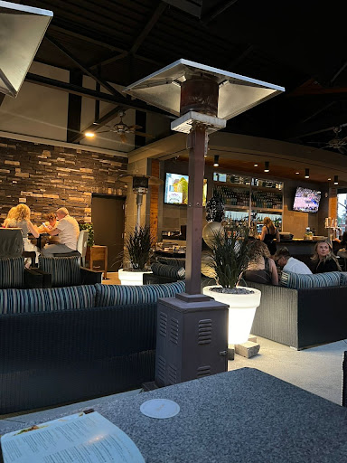 Moxies London Downtown Restaurant - Thumbnail