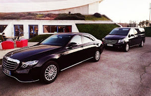 Photo n°4 de Chauffeur privé Cannes Mandelieu Easy Drive à Mandelieu-la-Napoule (Service de chauffeur particulier)
