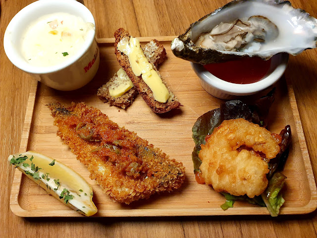 Maddens Bridge Bar & Restaurant by null