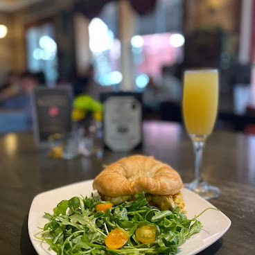 New Orleans Vampire Cafe by null