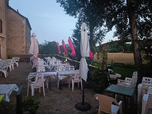 Photo de Camping Capfun - Grand Cerf à Magny-Cours (58470)