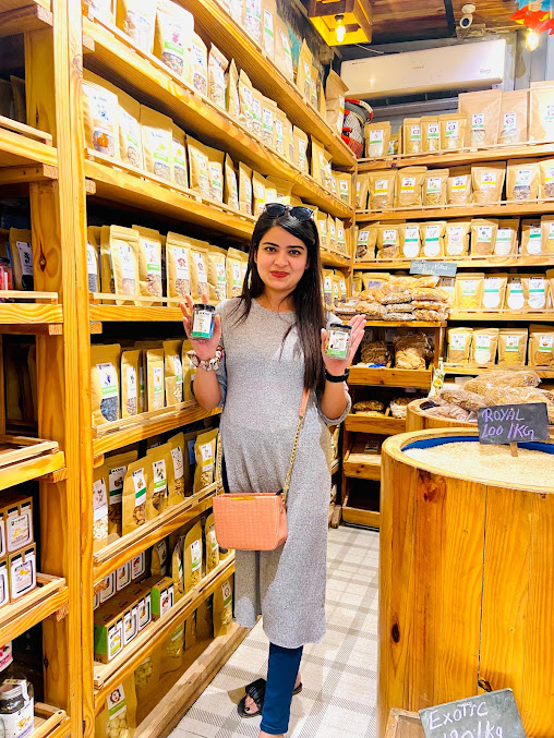 Af1qipm7cqaxc8y 8lufqbneer Esazctofwlglj3aqn=s677 K No