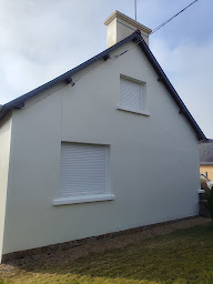 Photo n°18 de PEINTRE ENTRETIENS MAISON ET TOITURE. Ent.N.E.M.T à Pédernec (Peintre en bâtiment)