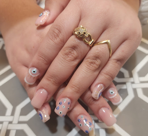 Bee-Shine Spa - Visual