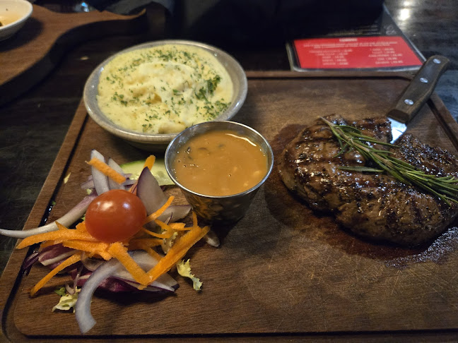 Reviews of Jpingo's Flame Grill Pizza Steakhouse Nottingham in Nottingham - Restaurant