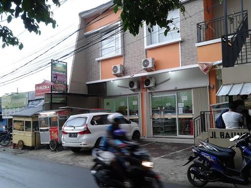 HALAL MART, Author: Nuril huda