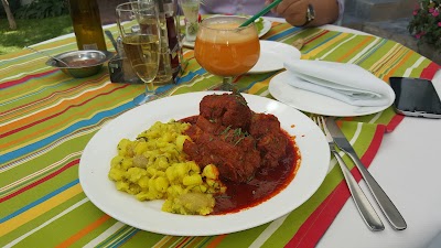 Photos of El Huerto