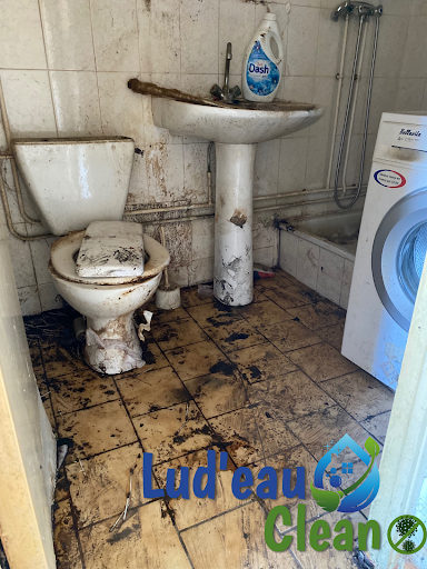 LUD EAU CLEAN Gallery - France