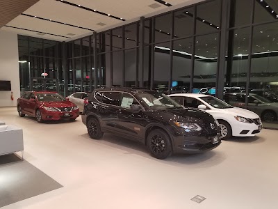 Photos of Zeigler Nissan Of Gurnee