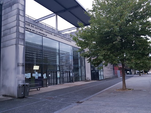 Faculté des Lettres, Langues, Arts et Sciences Humaines