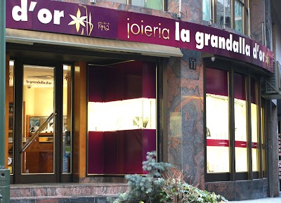 Photos of La grandalla d'or