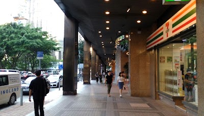 Photos of 7-Eleven - Harbour Centre