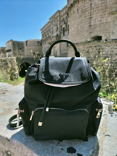 STORE 85 - Visual