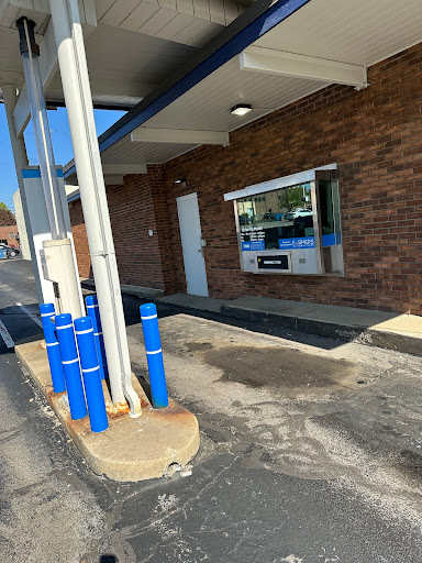 Farmers National Bank Drive-Thru - Thumbnail